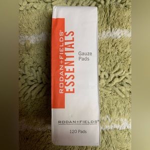 Rodan + Fields Essentials 120 Gauze Pads
